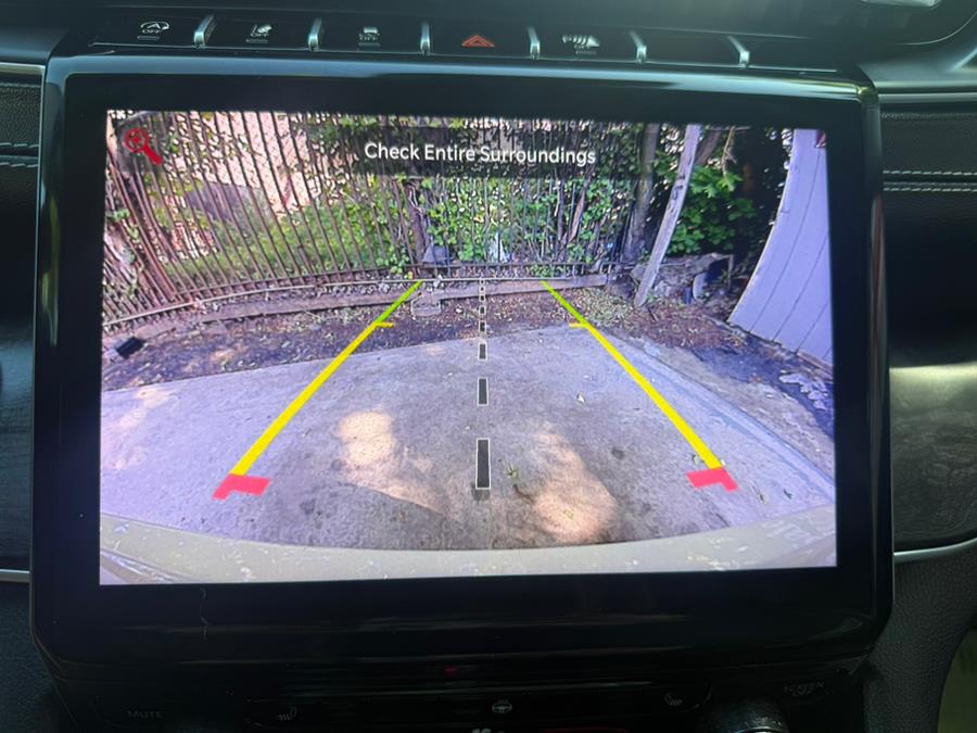 2022 Jeep Grand Cherokee Limited 4x4, available for sale in Newark, New Jersey | Champion Of Newark. Newark, New Jersey 2022 Jeep Grand Cherokee Limited 4x4, available for sale in Newark, New Jersey | Champion Of Newark. Newark, New Jersey