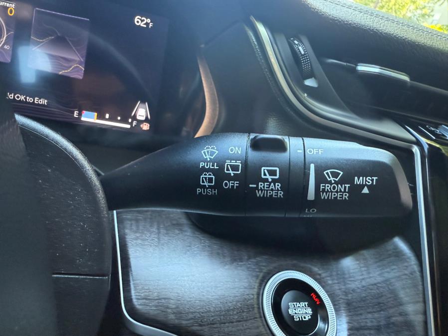 2022 Jeep Grand Cherokee Limited 4x4, available for sale in Newark, New Jersey | Champion Of Newark. Newark, New Jersey 2022 Jeep Grand Cherokee Limited 4x4, available for sale in Newark, New Jersey | Champion Of Newark. Newark, New Jersey