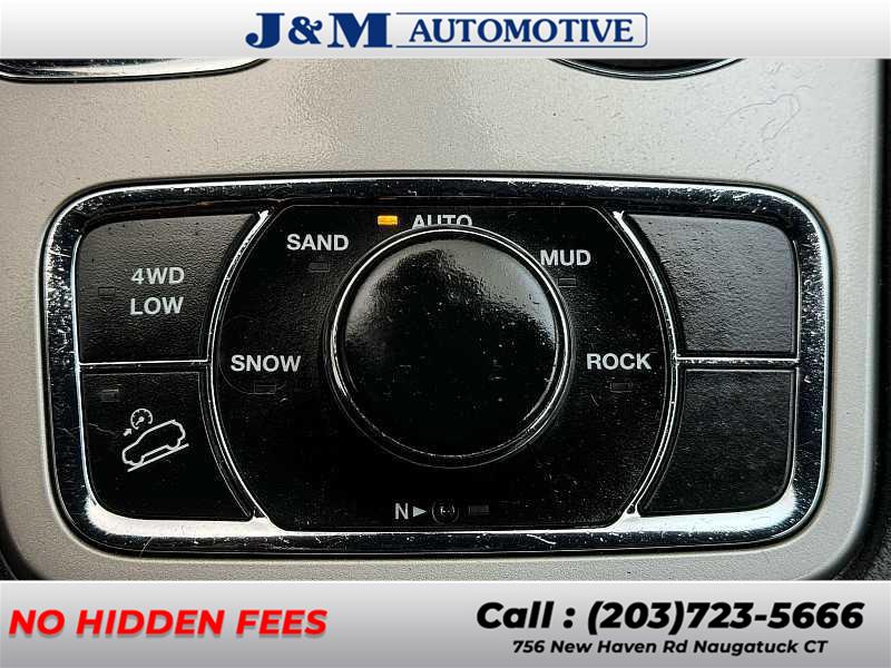 2019 Jeep Grand Cherokee Limited, available for sale in Naugatuck, Connecticut | J&M Automotive Sls&Svc LLC. Naugatuck, Connecticut 2019 Jeep Grand Cherokee Limited, available for sale in Naugatuck, Connecticut | J&M Automotive Sls&Svc LLC. Naugatuck, Connecticut