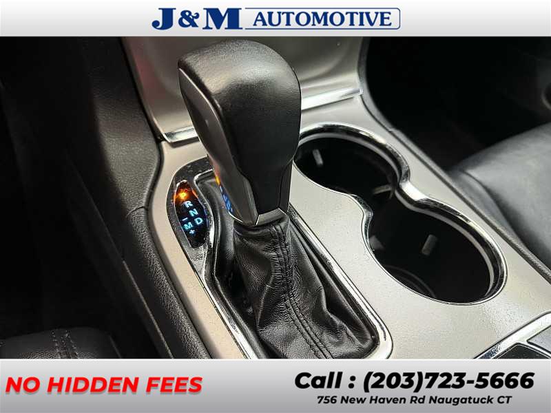 2019 Jeep Grand Cherokee Limited, available for sale in Naugatuck, Connecticut | J&M Automotive Sls&Svc LLC. Naugatuck, Connecticut 2019 Jeep Grand Cherokee Limited, available for sale in Naugatuck, Connecticut | J&M Automotive Sls&Svc LLC. Naugatuck, Connecticut
