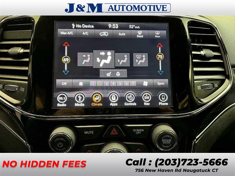 2019 Jeep Grand Cherokee Limited, available for sale in Naugatuck, Connecticut | J&M Automotive Sls&Svc LLC. Naugatuck, Connecticut 2019 Jeep Grand Cherokee Limited, available for sale in Naugatuck, Connecticut | J&M Automotive Sls&Svc LLC. Naugatuck, Connecticut