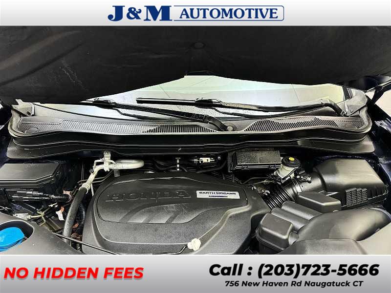 2018 Honda Pilot EX-L, available for sale in Naugatuck, Connecticut | J&M Automotive Sls&Svc LLC. Naugatuck, Connecticut 2018 Honda Pilot EX-L, available for sale in Naugatuck, Connecticut | J&M Automotive Sls&Svc LLC. Naugatuck, Connecticut
