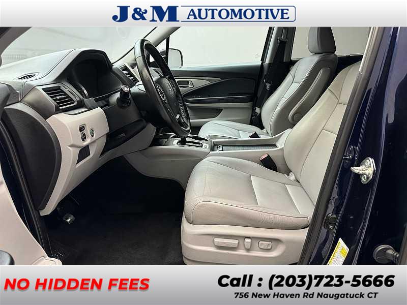 2018 Honda Pilot EX-L, available for sale in Naugatuck, Connecticut | J&M Automotive Sls&Svc LLC. Naugatuck, Connecticut 2018 Honda Pilot EX-L, available for sale in Naugatuck, Connecticut | J&M Automotive Sls&Svc LLC. Naugatuck, Connecticut