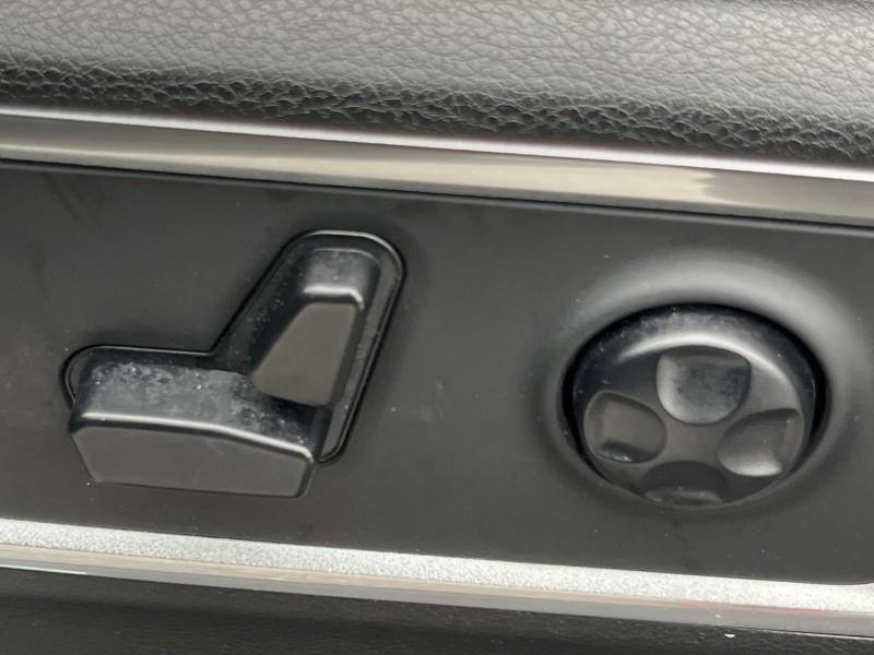 2019 Ram 1500 Laramie 4X4 CREW CAB, available for sale in Maple Shade, New Jersey | Car Revolution. Maple Shade, New Jersey 2019 Ram 1500 Laramie 4X4 CREW CAB, available for sale in Maple Shade, New Jersey | Car Revolution. Maple Shade, New Jersey