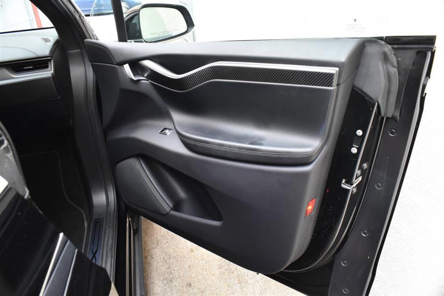 2018 Tesla Model x 75D AWD 4dr SUV, available for sale in Great Neck, New York | Camy Cars. Great Neck, New York 2018 Tesla Model x 75D AWD 4dr SUV, available for sale in Great Neck, New York | Camy Cars. Great Neck, New York