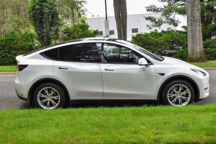 2020 Tesla Model y Long Range AWD 4dr Crossover, available for sale in Great Neck, New York | Camy Cars. Great Neck, New York 2020 Tesla Model y Long Range AWD 4dr Crossover, available for sale in Great Neck, New York | Camy Cars. Great Neck, New York