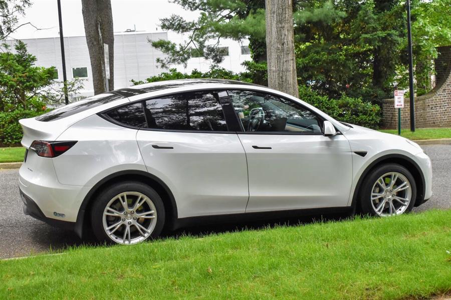 2020 Tesla Model y Long Range AWD 4dr Crossover, available for sale in Great Neck, New York | Camy Cars. Great Neck, New York 2020 Tesla Model y Long Range AWD 4dr Crossover, available for sale in Great Neck, New York | Camy Cars. Great Neck, New York