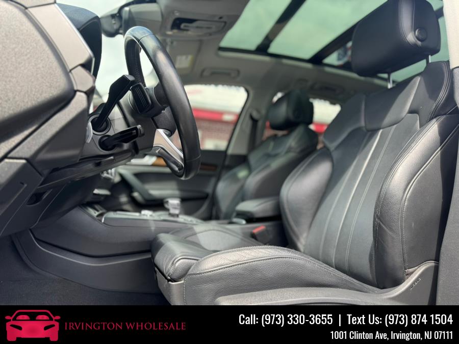 2018 Audi Q5 2.0 TFSI Tech Premium Plus, available for sale in Irvington, New Jersey | Irvington Wholesale Group. Irvington, New Jersey 2018 Audi Q5 2.0 TFSI Tech Premium Plus, available for sale in Irvington, New Jersey | Irvington Wholesale Group. Irvington, New Jersey
