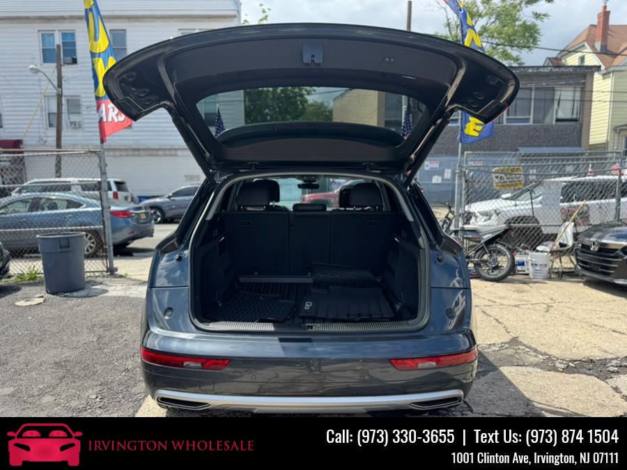 2018 Audi Q5 2.0 TFSI Tech Premium Plus, available for sale in Irvington, New Jersey | Irvington Wholesale Group. Irvington, New Jersey 2018 Audi Q5 2.0 TFSI Tech Premium Plus, available for sale in Irvington, New Jersey | Irvington Wholesale Group. Irvington, New Jersey