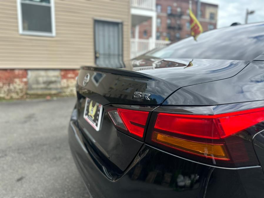 2022 Nissan Altima 2.5 SR Sedan, available for sale in Irvington, New Jersey | RT 603 Auto Mall. Irvington, New Jersey 2022 Nissan Altima 2.5 SR Sedan, available for sale in Irvington, New Jersey | RT 603 Auto Mall. Irvington, New Jersey
