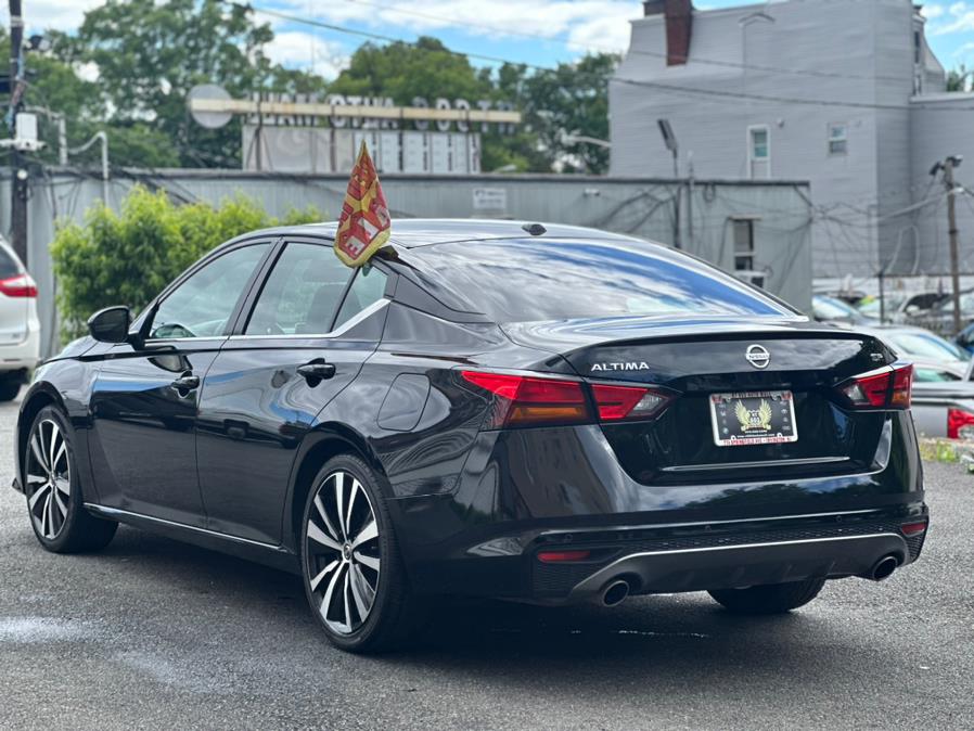 2022 Nissan Altima 2.5 SR Sedan, available for sale in Irvington, New Jersey | RT 603 Auto Mall. Irvington, New Jersey 2022 Nissan Altima 2.5 SR Sedan, available for sale in Irvington, New Jersey | RT 603 Auto Mall. Irvington, New Jersey