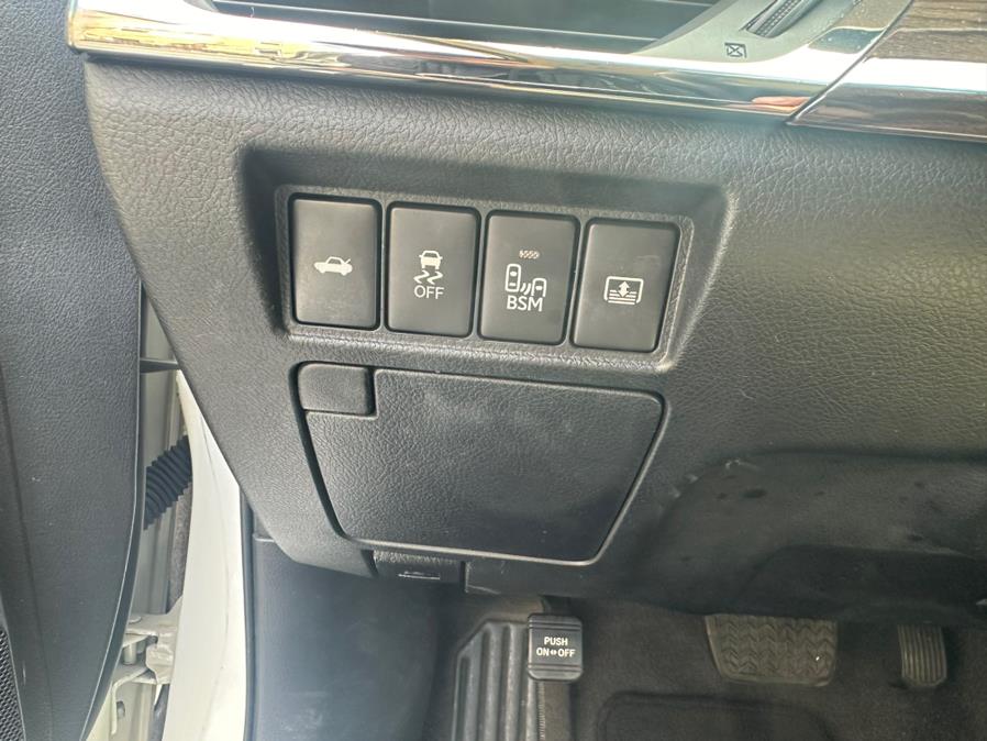 2013 Toyota Avalon Hybrid 4dr Sdn Limited (Natl), available for sale in Irvington, New Jersey | RT 603 Auto Mall. Irvington, New Jersey 2013 Toyota Avalon Hybrid 4dr Sdn Limited (Natl), available for sale in Irvington, New Jersey | RT 603 Auto Mall. Irvington, New Jersey