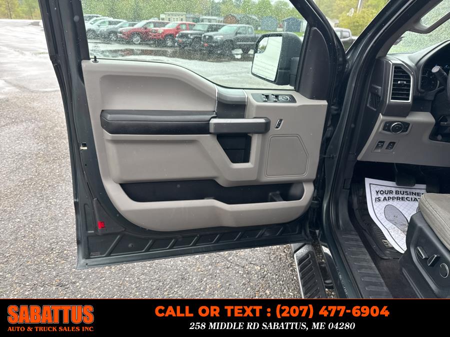 2015 Ford F-150 4WD SuperCab 145" XLT, available for sale in Sabattus, Maine | Sabattus Auto and Truck Sales Inc. Sabattus, Maine 2015 Ford F-150 4WD SuperCab 145" XLT, available for sale in Sabattus, Maine | Sabattus Auto and Truck Sales Inc. Sabattus, Maine