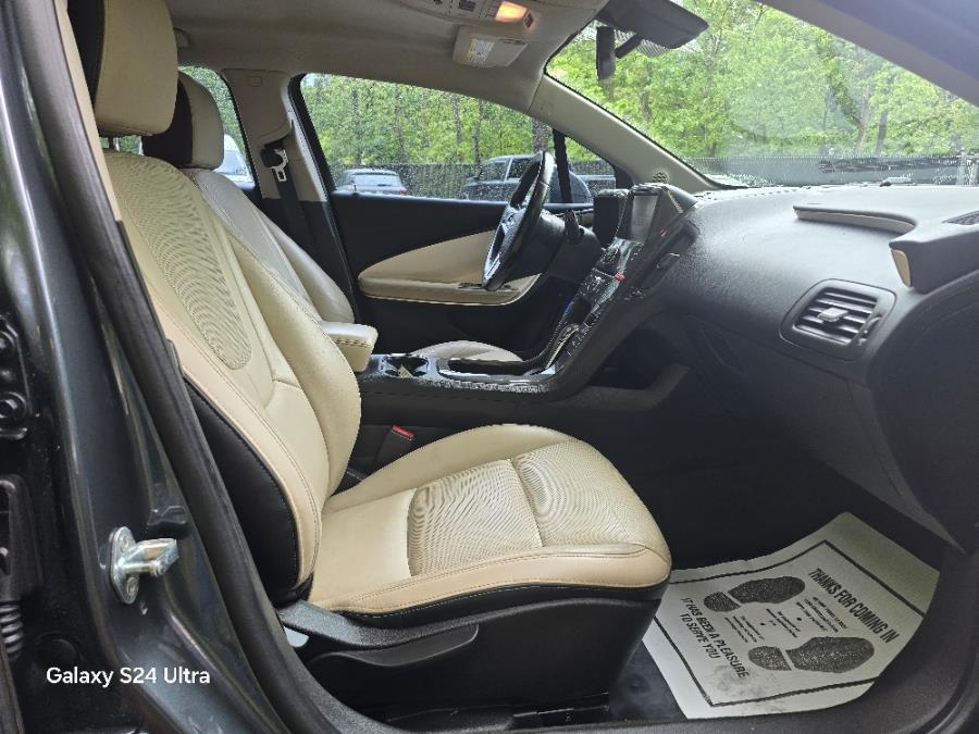 2012 Chevrolet Volt 5dr HB, available for sale in Bloomingdale, New Jersey | Bloomingdale Auto Group. Bloomingdale, New Jersey 2012 Chevrolet Volt 5dr HB, available for sale in Bloomingdale, New Jersey | Bloomingdale Auto Group. Bloomingdale, New Jersey