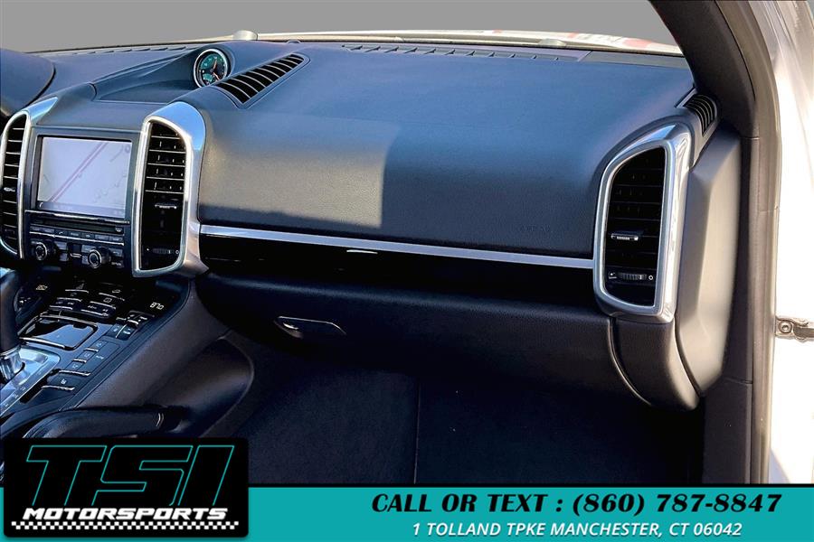 2014 Porsche Cayenne AWD 4dr Platinum Edition, available for sale in Manchester, Connecticut | TSI Motorsports. Manchester, Connecticut 2014 Porsche Cayenne AWD 4dr Platinum Edition, available for sale in Manchester, Connecticut | TSI Motorsports. Manchester, Connecticut