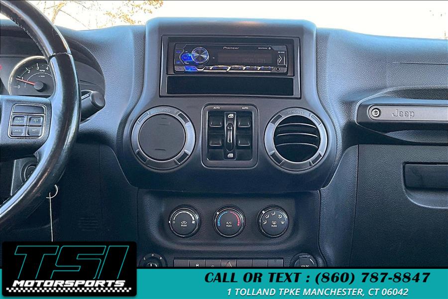2015 Jeep Wrangler Unlimited 4WD 4dr Sport, available for sale in Manchester, Connecticut | TSI Motorsports. Manchester, Connecticut 2015 Jeep Wrangler Unlimited 4WD 4dr Sport, available for sale in Manchester, Connecticut | TSI Motorsports. Manchester, Connecticut