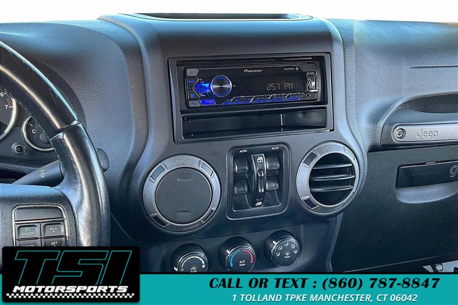 2015 Jeep Wrangler Unlimited 4WD 4dr Sport, available for sale in Manchester, Connecticut | TSI Motorsports. Manchester, Connecticut 2015 Jeep Wrangler Unlimited 4WD 4dr Sport, available for sale in Manchester, Connecticut | TSI Motorsports. Manchester, Connecticut