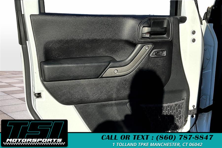 2015 Jeep Wrangler Unlimited 4WD 4dr Sport, available for sale in Manchester, Connecticut | TSI Motorsports. Manchester, Connecticut 2015 Jeep Wrangler Unlimited 4WD 4dr Sport, available for sale in Manchester, Connecticut | TSI Motorsports. Manchester, Connecticut