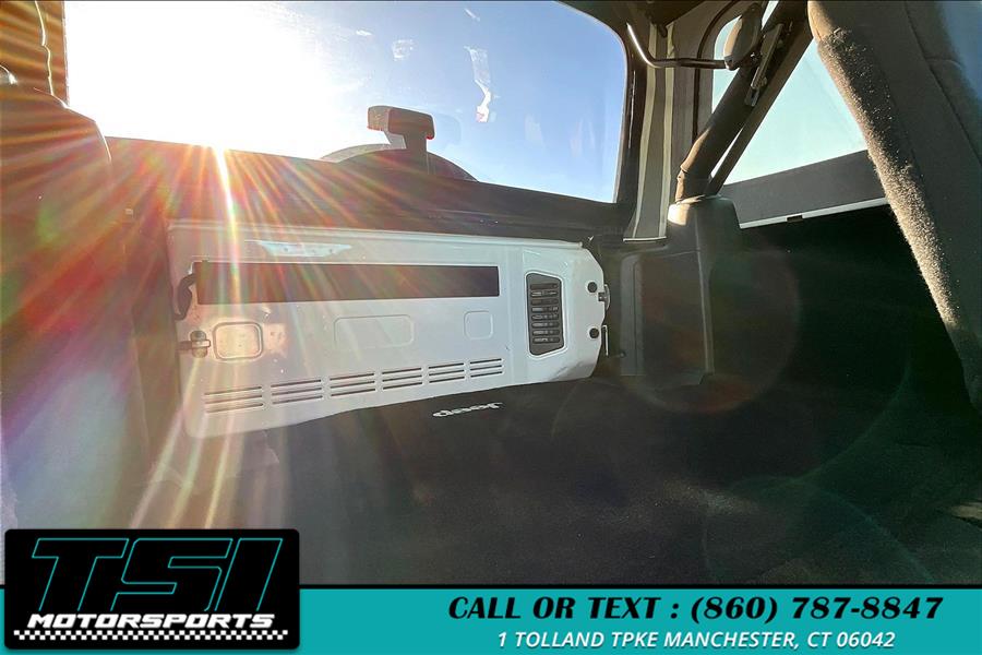 2015 Jeep Wrangler Unlimited 4WD 4dr Sport, available for sale in Manchester, Connecticut | TSI Motorsports. Manchester, Connecticut 2015 Jeep Wrangler Unlimited 4WD 4dr Sport, available for sale in Manchester, Connecticut | TSI Motorsports. Manchester, Connecticut