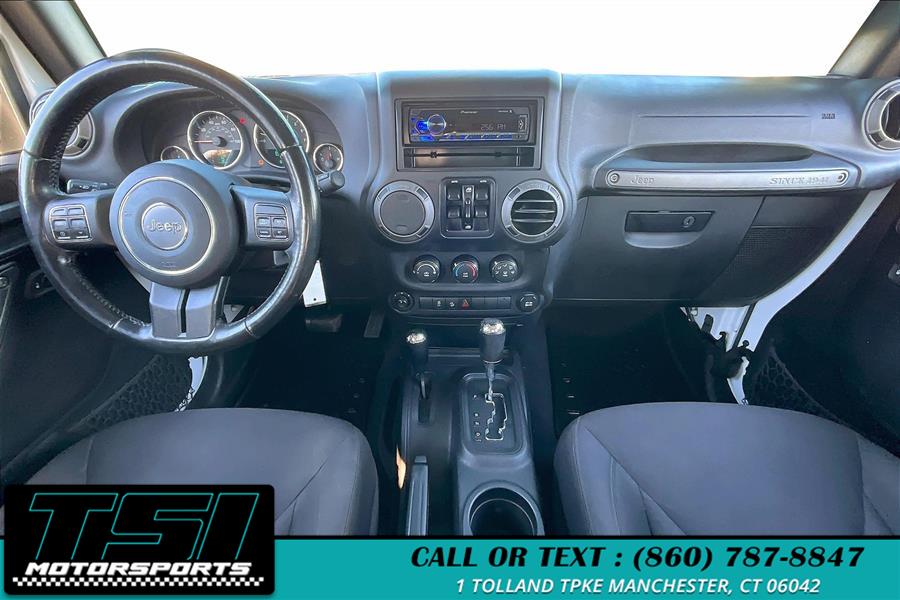 2015 Jeep Wrangler Unlimited 4WD 4dr Sport, available for sale in Manchester, Connecticut | TSI Motorsports. Manchester, Connecticut 2015 Jeep Wrangler Unlimited 4WD 4dr Sport, available for sale in Manchester, Connecticut | TSI Motorsports. Manchester, Connecticut
