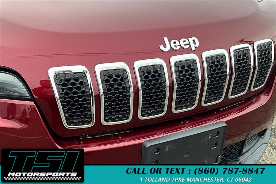 2019 Jeep Cherokee Latitude 4x4, available for sale in Manchester, Connecticut | TSI Motorsports. Manchester, Connecticut 2019 Jeep Cherokee Latitude 4x4, available for sale in Manchester, Connecticut | TSI Motorsports. Manchester, Connecticut