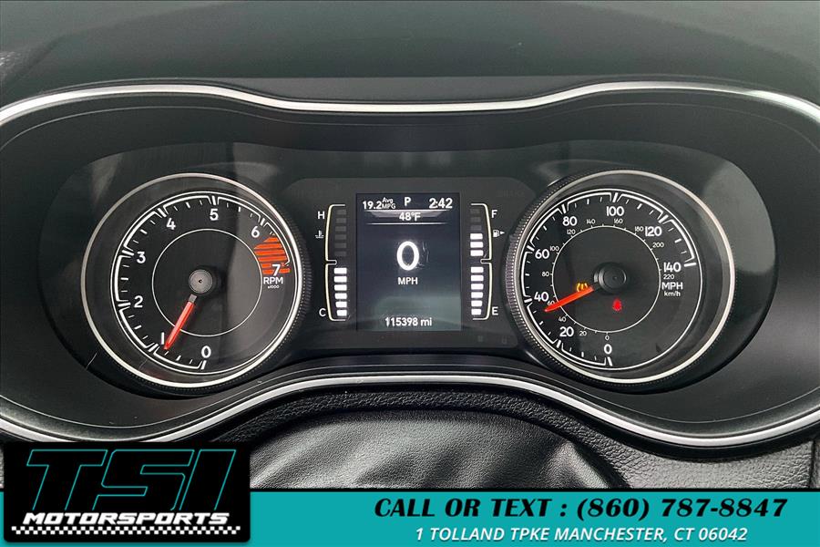 2019 Jeep Cherokee Latitude 4x4, available for sale in Manchester, Connecticut | TSI Motorsports. Manchester, Connecticut 2019 Jeep Cherokee Latitude 4x4, available for sale in Manchester, Connecticut | TSI Motorsports. Manchester, Connecticut