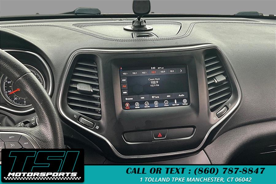 2019 Jeep Cherokee Latitude 4x4, available for sale in Manchester, Connecticut | TSI Motorsports. Manchester, Connecticut 2019 Jeep Cherokee Latitude 4x4, available for sale in Manchester, Connecticut | TSI Motorsports. Manchester, Connecticut