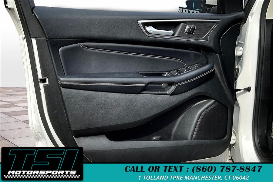2015 Ford Edge 4dr Titanium AWD, available for sale in Manchester, Connecticut | TSI Motorsports. Manchester, Connecticut 2015 Ford Edge 4dr Titanium AWD, available for sale in Manchester, Connecticut | TSI Motorsports. Manchester, Connecticut
