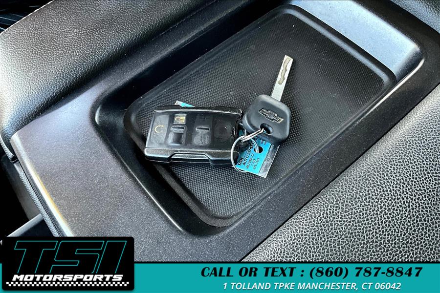 2015 Chevrolet Silverado 1500 4WD Crew Cab 143.5" LT w/1LT, available for sale in Manchester, Connecticut | TSI Motorsports. Manchester, Connecticut 2015 Chevrolet Silverado 1500 4WD Crew Cab 143.5" LT w/1LT, available for sale in Manchester, Connecticut | TSI Motorsports. Manchester, Connecticut