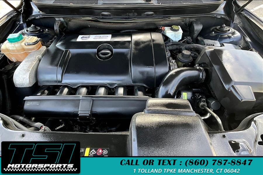 2014 Volvo XC90 AWD 4dr R-Design, available for sale in Manchester, Connecticut | TSI Motorsports. Manchester, Connecticut 2014 Volvo XC90 AWD 4dr R-Design, available for sale in Manchester, Connecticut | TSI Motorsports. Manchester, Connecticut