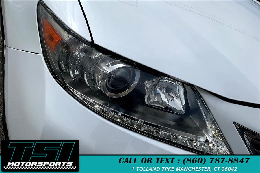 2013 Lexus ES 300h 4dr Sdn Hybrid, available for sale in Manchester, Connecticut | TSI Motorsports. Manchester, Connecticut 2013 Lexus ES 300h 4dr Sdn Hybrid, available for sale in Manchester, Connecticut | TSI Motorsports. Manchester, Connecticut