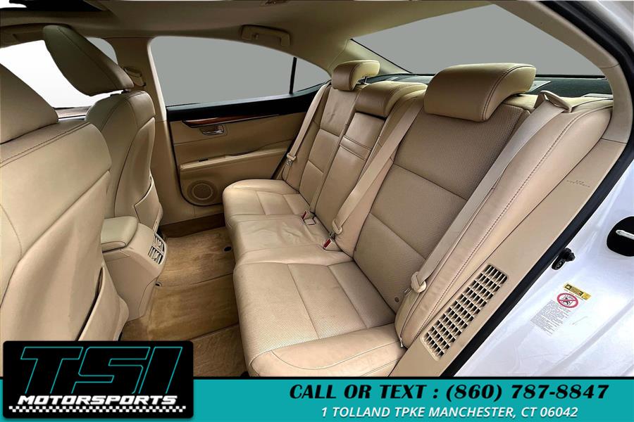 2013 Lexus ES 300h 4dr Sdn Hybrid, available for sale in Manchester, Connecticut | TSI Motorsports. Manchester, Connecticut 2013 Lexus ES 300h 4dr Sdn Hybrid, available for sale in Manchester, Connecticut | TSI Motorsports. Manchester, Connecticut