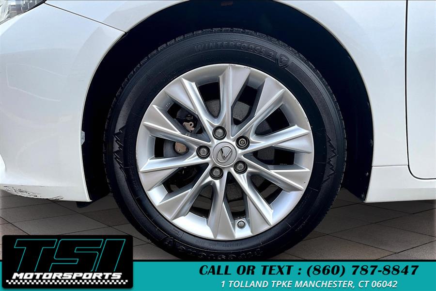 2013 Lexus ES 300h 4dr Sdn Hybrid, available for sale in Manchester, Connecticut | TSI Motorsports. Manchester, Connecticut 2013 Lexus ES 300h 4dr Sdn Hybrid, available for sale in Manchester, Connecticut | TSI Motorsports. Manchester, Connecticut