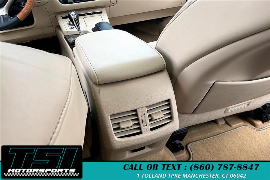 2013 Lexus ES 300h 4dr Sdn Hybrid, available for sale in Manchester, Connecticut | TSI Motorsports. Manchester, Connecticut 2013 Lexus ES 300h 4dr Sdn Hybrid, available for sale in Manchester, Connecticut | TSI Motorsports. Manchester, Connecticut