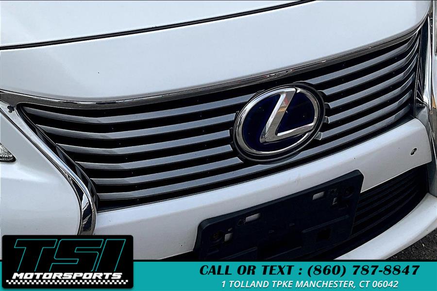2013 Lexus ES 300h 4dr Sdn Hybrid, available for sale in Manchester, Connecticut | TSI Motorsports. Manchester, Connecticut 2013 Lexus ES 300h 4dr Sdn Hybrid, available for sale in Manchester, Connecticut | TSI Motorsports. Manchester, Connecticut