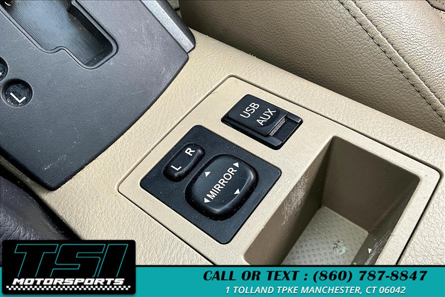 2012 Toyota RAV4 4WD 4dr I4 Limited (Natl), available for sale in Manchester, Connecticut | TSI Motorsports. Manchester, Connecticut 2012 Toyota RAV4 4WD 4dr I4 Limited (Natl), available for sale in Manchester, Connecticut | TSI Motorsports. Manchester, Connecticut