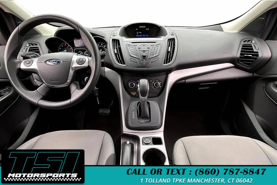 2016 Ford Escape FWD 4dr SE, available for sale in Manchester, Connecticut | TSI Motorsports. Manchester, Connecticut 2016 Ford Escape FWD 4dr SE, available for sale in Manchester, Connecticut | TSI Motorsports. Manchester, Connecticut