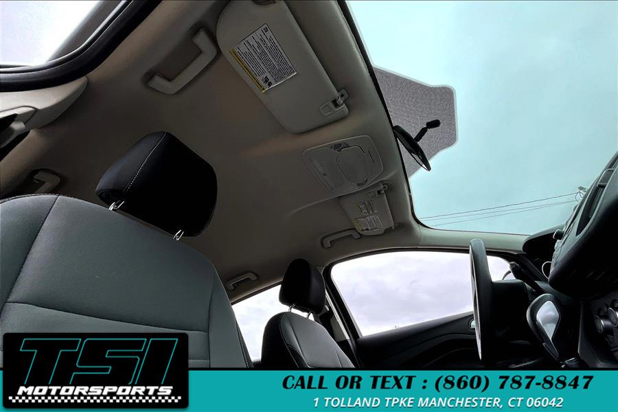 2016 Ford Escape FWD 4dr SE, available for sale in Manchester, Connecticut | TSI Motorsports. Manchester, Connecticut 2016 Ford Escape FWD 4dr SE, available for sale in Manchester, Connecticut | TSI Motorsports. Manchester, Connecticut