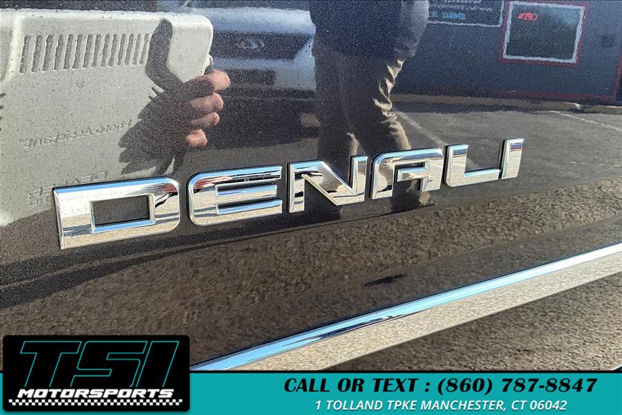 2016 GMC Yukon XL 4WD 4dr Denali, available for sale in Manchester, Connecticut | TSI Motorsports. Manchester, Connecticut 2016 GMC Yukon XL 4WD 4dr Denali, available for sale in Manchester, Connecticut | TSI Motorsports. Manchester, Connecticut
