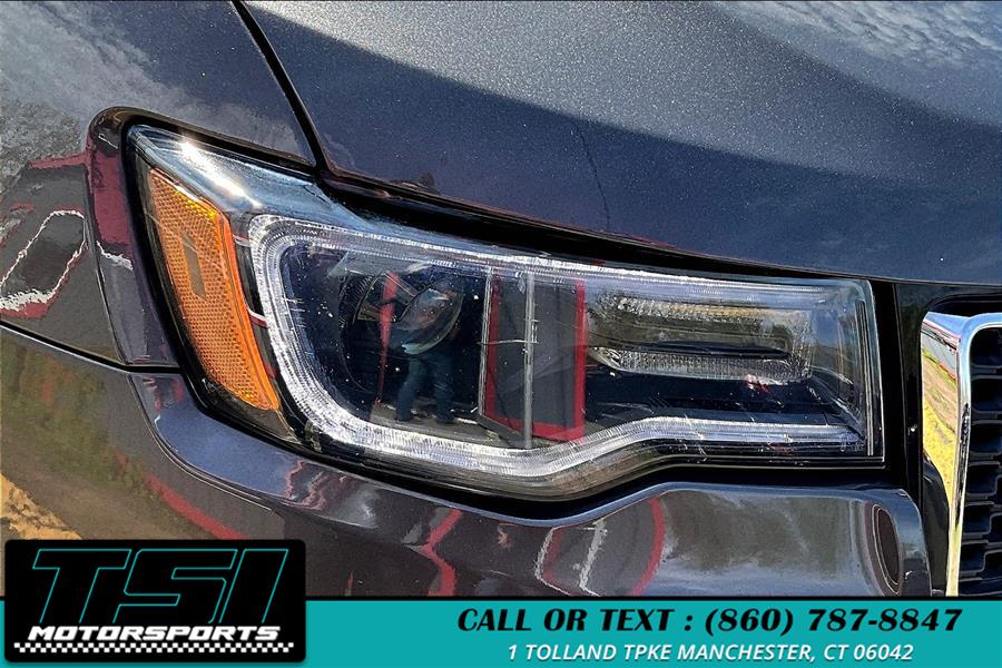 2019 Jeep Grand Cherokee Limited 4x4, available for sale in Manchester, Connecticut | TSI Motorsports. Manchester, Connecticut 2019 Jeep Grand Cherokee Limited 4x4, available for sale in Manchester, Connecticut | TSI Motorsports. Manchester, Connecticut