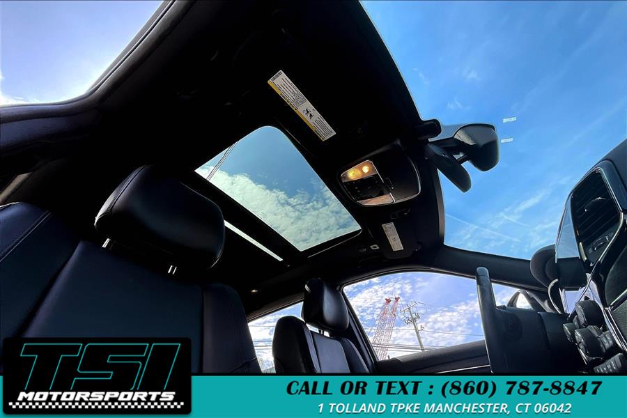 2019 Jeep Grand Cherokee Limited 4x4, available for sale in Manchester, Connecticut | TSI Motorsports. Manchester, Connecticut 2019 Jeep Grand Cherokee Limited 4x4, available for sale in Manchester, Connecticut | TSI Motorsports. Manchester, Connecticut