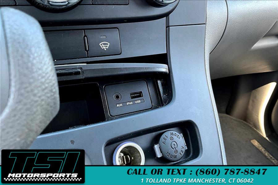 2014 Kia Sedona 4dr Wgn LX, available for sale in Manchester, Connecticut | TSI Motorsports. Manchester, Connecticut 2014 Kia Sedona 4dr Wgn LX, available for sale in Manchester, Connecticut | TSI Motorsports. Manchester, Connecticut