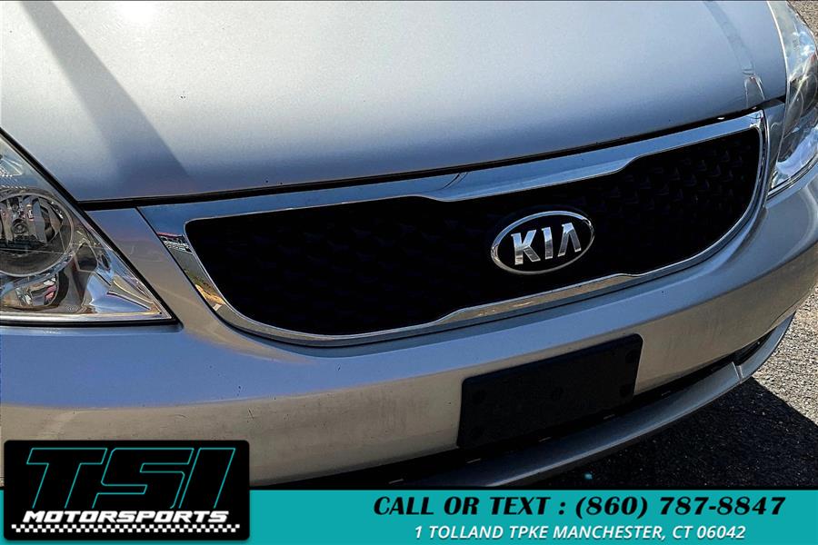 2014 Kia Sedona 4dr Wgn LX, available for sale in Manchester, Connecticut | TSI Motorsports. Manchester, Connecticut 2014 Kia Sedona 4dr Wgn LX, available for sale in Manchester, Connecticut | TSI Motorsports. Manchester, Connecticut