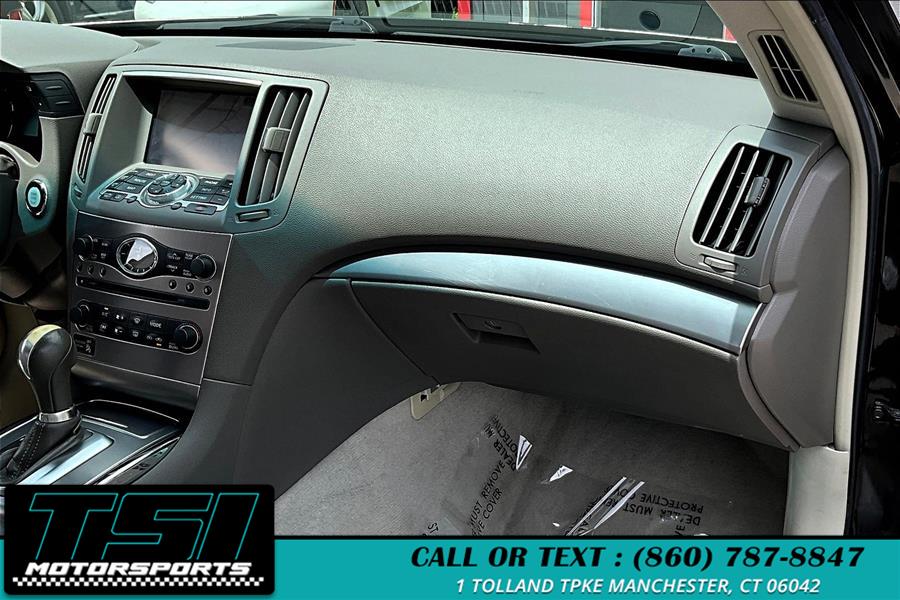 2015 Infiniti Q40 4dr Sdn AWD, available for sale in Manchester, Connecticut | TSI Motorsports. Manchester, Connecticut 2015 Infiniti Q40 4dr Sdn AWD, available for sale in Manchester, Connecticut | TSI Motorsports. Manchester, Connecticut