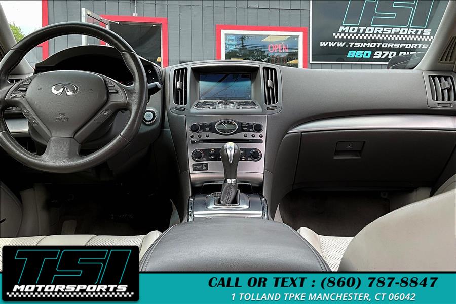 2015 Infiniti Q40 4dr Sdn AWD, available for sale in Manchester, Connecticut | TSI Motorsports. Manchester, Connecticut 2015 Infiniti Q40 4dr Sdn AWD, available for sale in Manchester, Connecticut | TSI Motorsports. Manchester, Connecticut