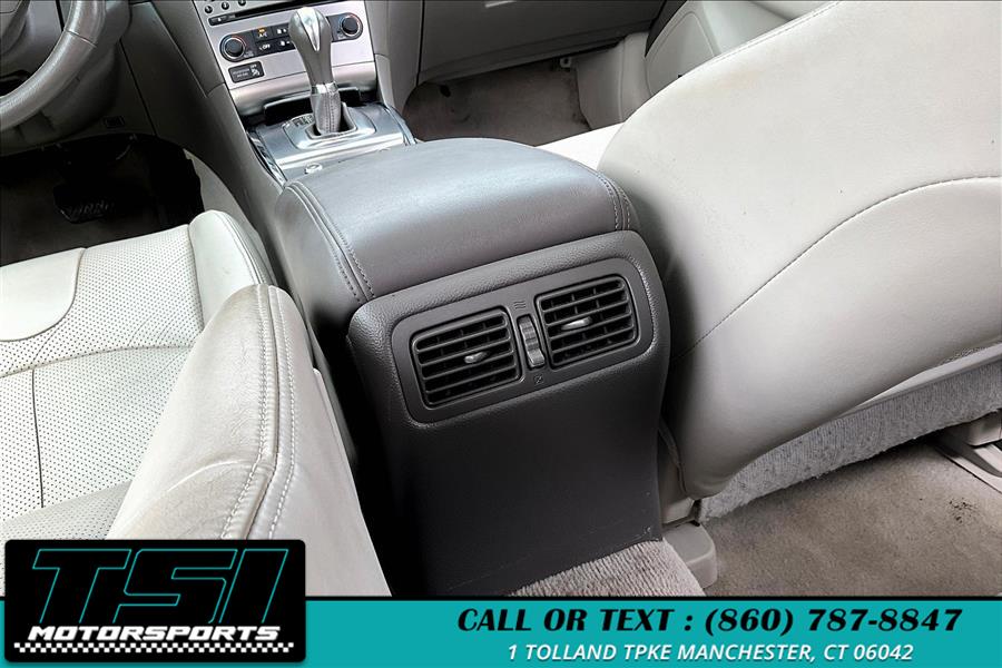 2015 Infiniti Q40 4dr Sdn AWD, available for sale in Manchester, Connecticut | TSI Motorsports. Manchester, Connecticut 2015 Infiniti Q40 4dr Sdn AWD, available for sale in Manchester, Connecticut | TSI Motorsports. Manchester, Connecticut