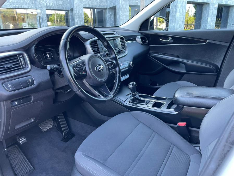 2016 Kia Sorento FWD 4dr 2.4L LX, available for sale in Tustin, California | Carox LLC. Tustin, California 2016 Kia Sorento FWD 4dr 2.4L LX, available for sale in Tustin, California | Carox LLC. Tustin, California