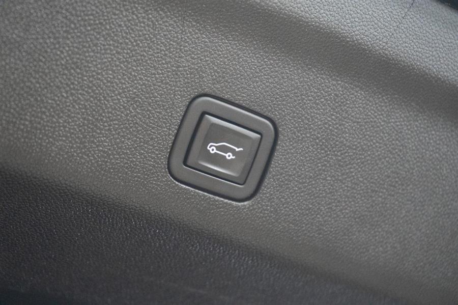 2023 Chevrolet Suburban LT, available for sale in Woodside, New York | Drive Central. Woodside, New York 2023 Chevrolet Suburban LT, available for sale in Woodside, New York | Drive Central. Woodside, New York