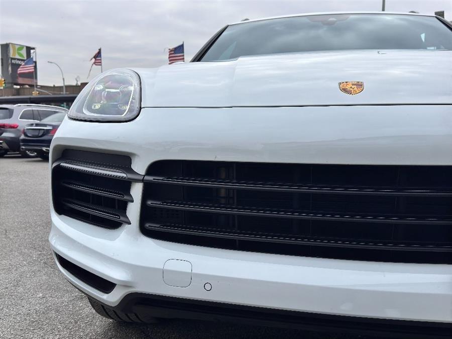 2022 Porsche Cayenne Base (Tiptronic), available for sale in Woodside, New York | Drive Central. Woodside, New York 2022 Porsche Cayenne Base (Tiptronic), available for sale in Woodside, New York | Drive Central. Woodside, New York