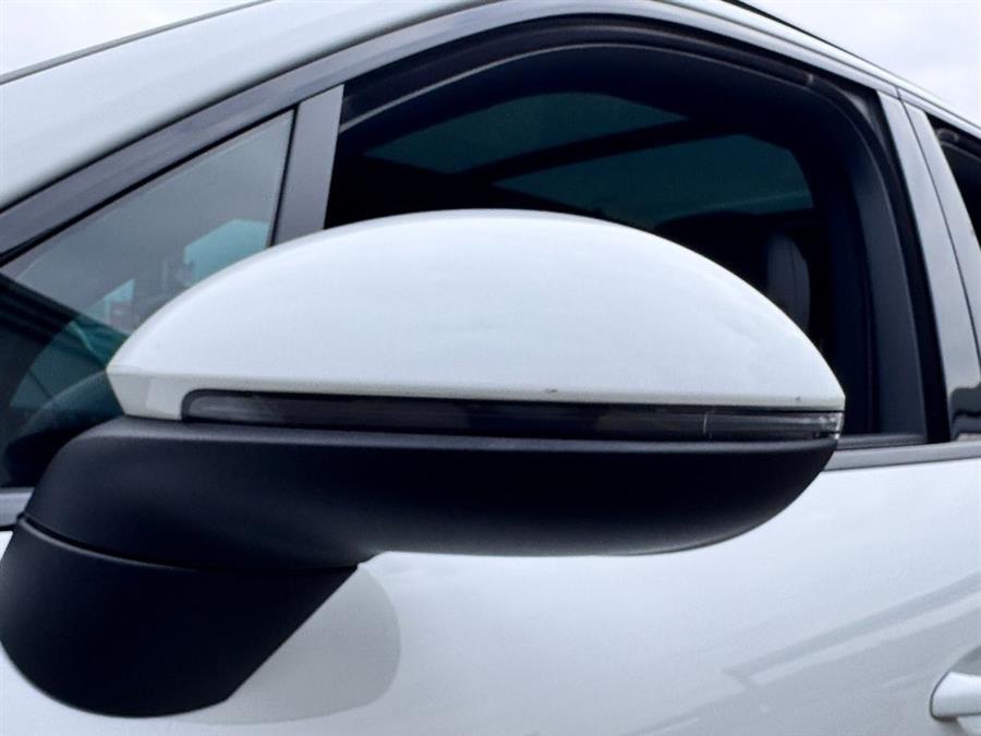 2022 Porsche Cayenne Base (Tiptronic), available for sale in Woodside, New York | Drive Central. Woodside, New York 2022 Porsche Cayenne Base (Tiptronic), available for sale in Woodside, New York | Drive Central. Woodside, New York
